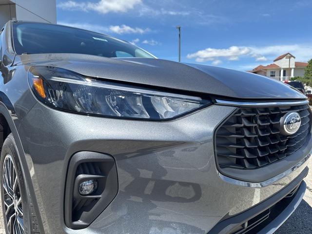 new 2025 Ford Escape PHEV car, priced at $35,895
