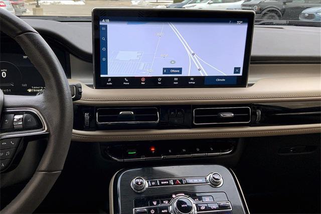 used 2022 Lincoln Nautilus car, priced at $28,900