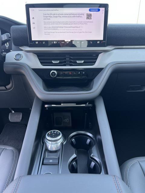 new 2025 Ford Explorer car, priced at $50,205