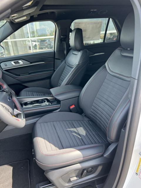 new 2025 Ford Explorer car, priced at $52,390