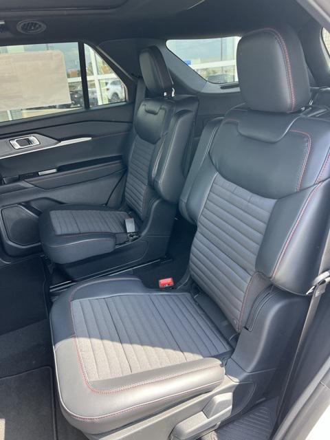 new 2025 Ford Explorer car, priced at $52,390