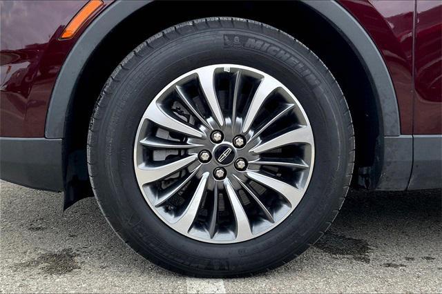 used 2022 Lincoln Nautilus car, priced at $26,700