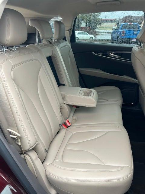 used 2022 Lincoln Nautilus car, priced at $26,200