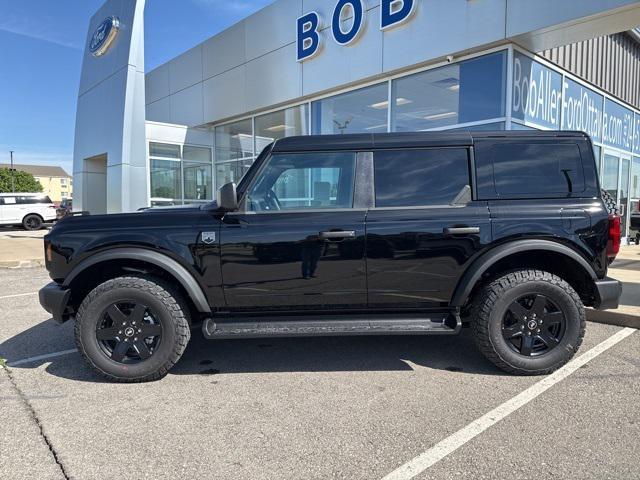 new 2025 Ford Bronco car, priced at $44,912