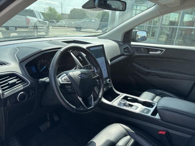 used 2024 Ford Edge car, priced at $26,500