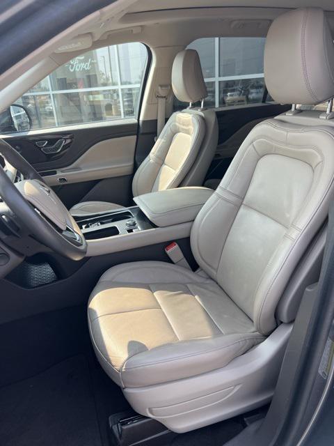 used 2022 Lincoln Aviator car, priced at $44,200