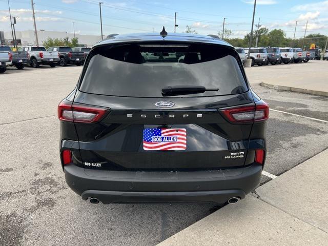 used 2025 Ford Escape car, priced at $27,900