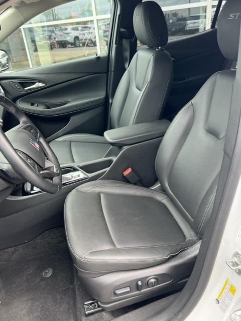 used 2024 Buick Encore GX car, priced at $22,000