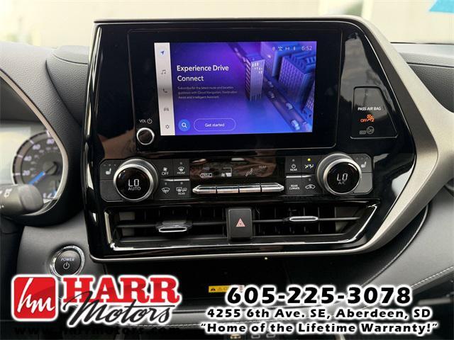 used 2023 Toyota Highlander Hybrid car, priced at $47,999