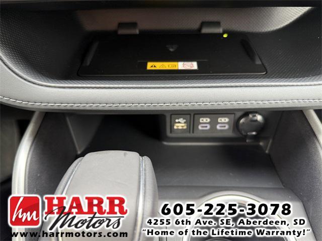 used 2023 Toyota Highlander Hybrid car, priced at $47,999
