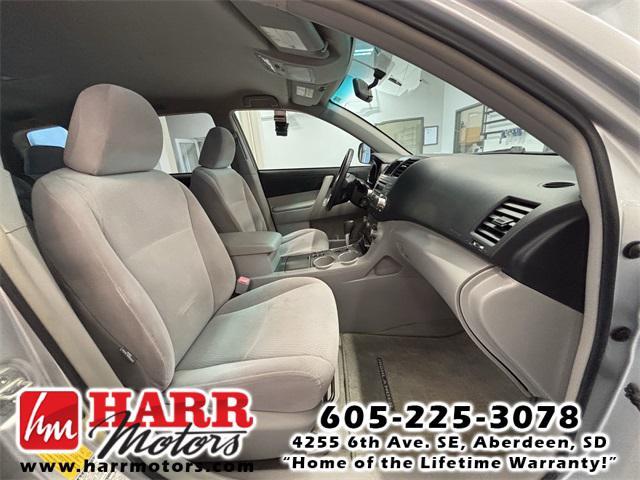 used 2008 Toyota Highlander car, priced at $5,999