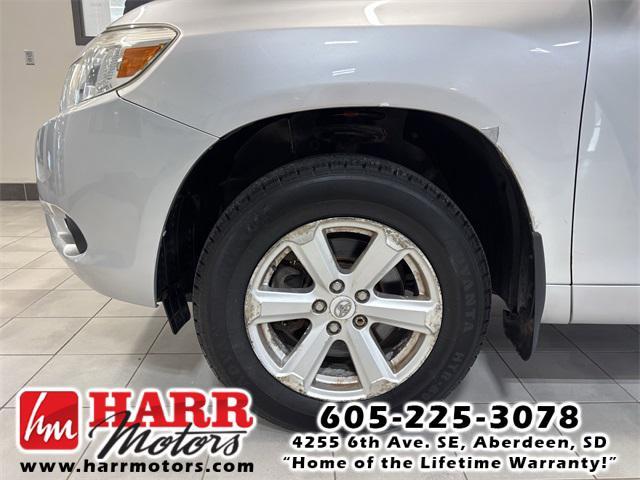 used 2008 Toyota Highlander car, priced at $5,999