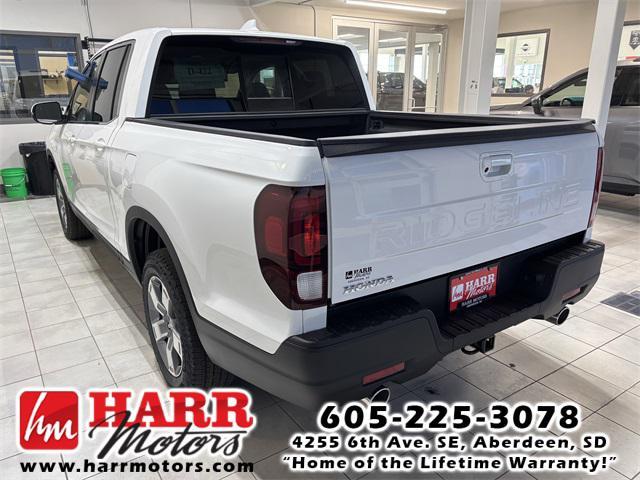 new 2025 Honda Ridgeline car, priced at $43,385