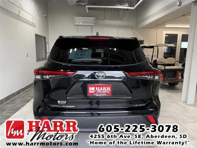 used 2022 Toyota Highlander car, priced at $31,995