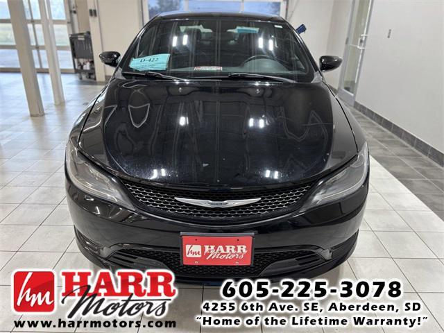 used 2015 Chrysler 200 car