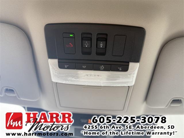 new 2025 Nissan Pathfinder car, priced at $46,925