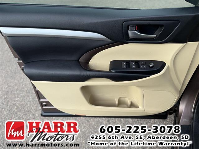 used 2017 Toyota Highlander car, priced at $21,999