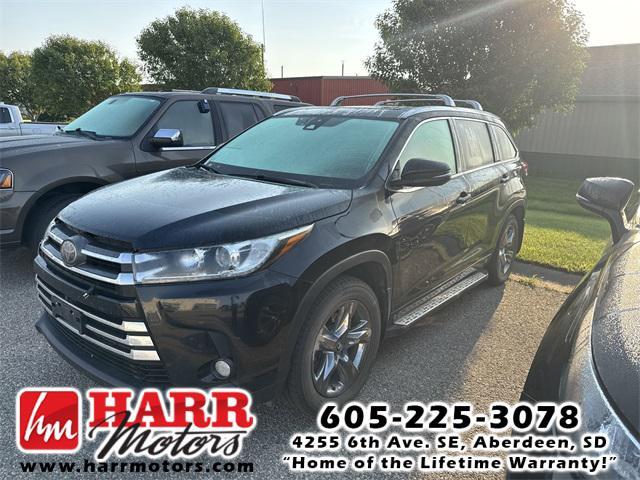used 2017 Toyota Highlander car, priced at $24,599