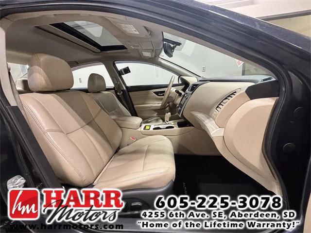 used 2017 Nissan Altima car