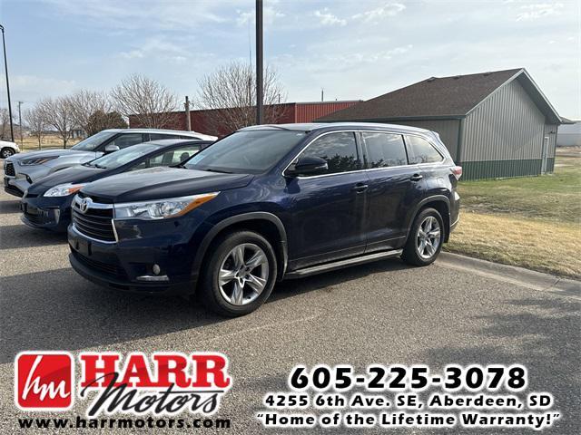 used 2015 Toyota Highlander car, priced at $16,999