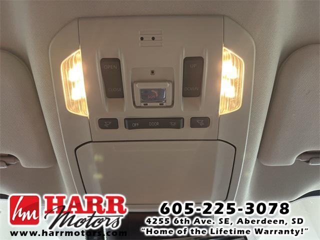 used 2022 Toyota Highlander car, priced at $37,999