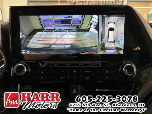 used 2021 Toyota Highlander car, priced at $32,999