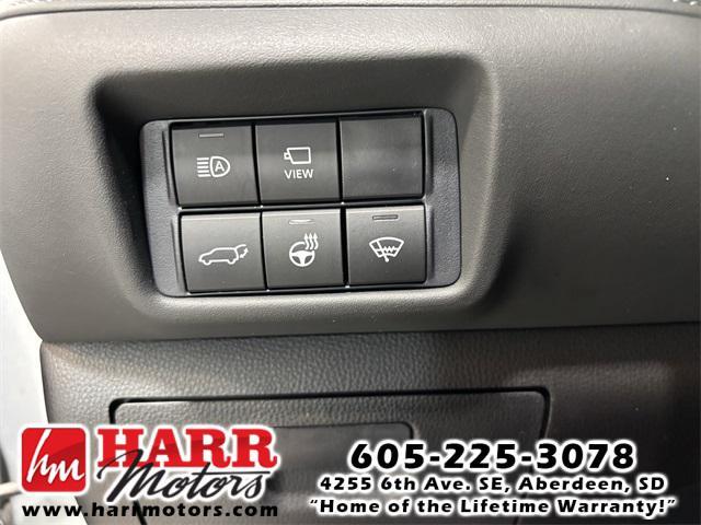 used 2021 Toyota Highlander car, priced at $34,526