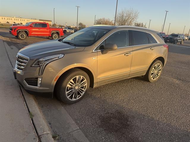 used 2017 Cadillac XT5 car, priced at $18,999
