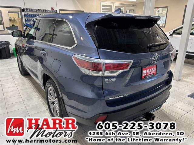 used 2015 Toyota Highlander car, priced at $21,999