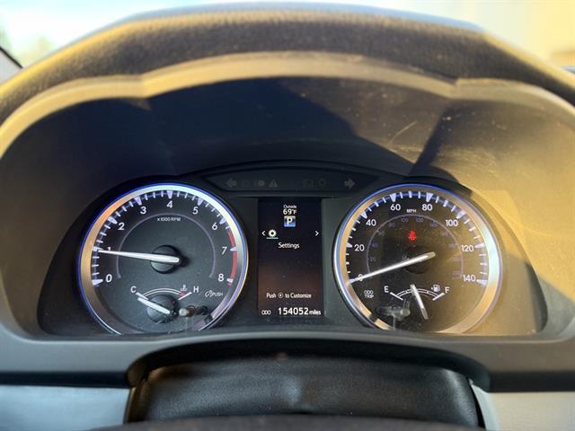 used 2015 Toyota Highlander car, priced at $16,495