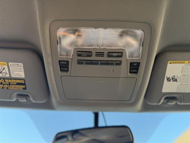 used 2015 Toyota Highlander car, priced at $16,495