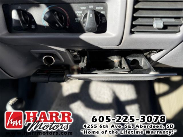 used 1996 Ford F-150 car, priced at $4,999