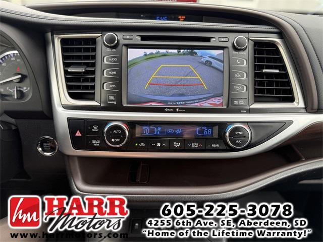 used 2015 Toyota Highlander car, priced at $22,999