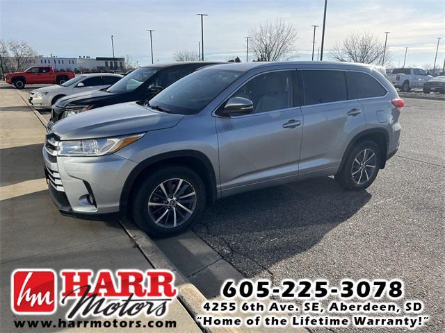 used 2017 Toyota Highlander car, priced at $29,499