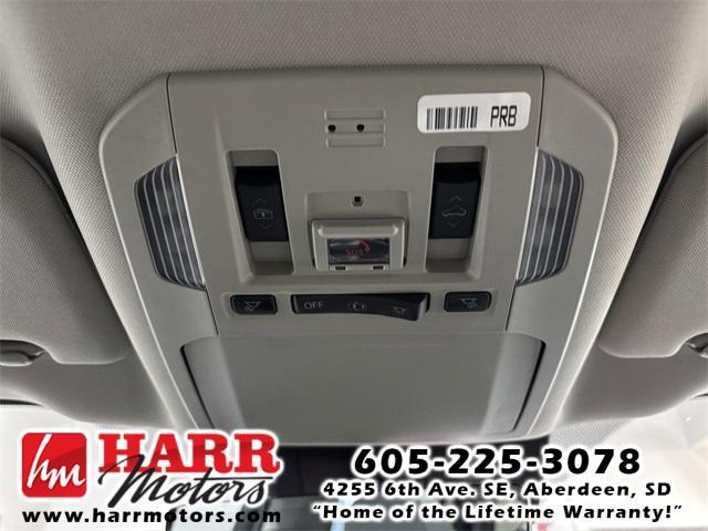 used 2021 Toyota Highlander Hybrid car, priced at $38,999