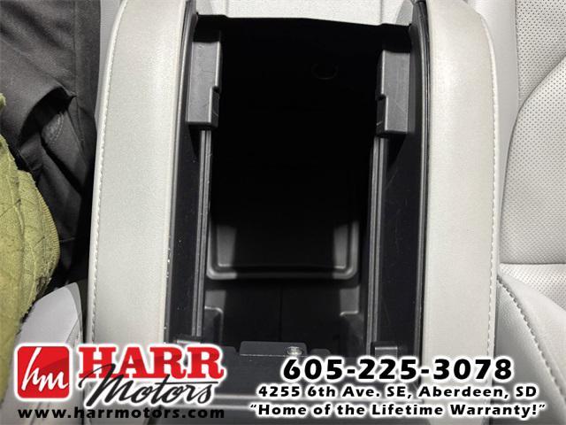 used 2021 Toyota Highlander Hybrid car, priced at $38,999