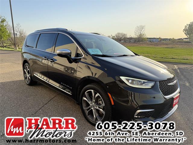 used 2021 Chrysler Pacifica car, priced at $33,999