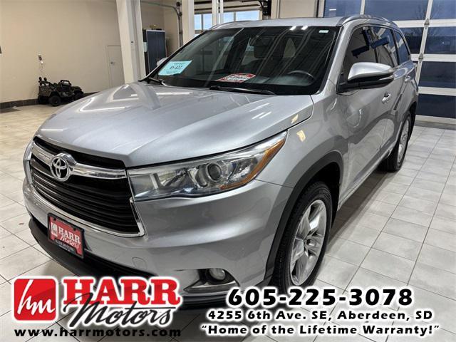 used 2016 Toyota Highlander car, priced at $19,999