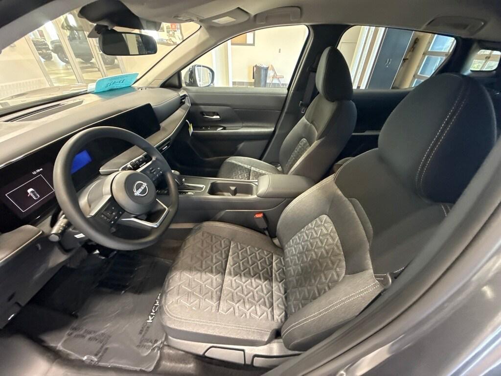 new 2026 Nissan Kicks car, priced at $28,075