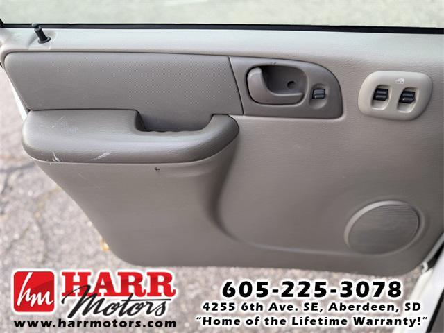 used 2003 Dodge Caravan car, priced at $4,999