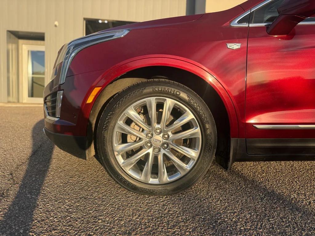 used 2017 Cadillac XT5 car, priced at $19,999
