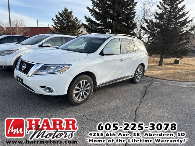 used 2016 Nissan Pathfinder car, priced at $12,999