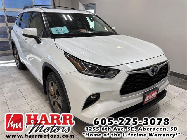 used 2023 Toyota Highlander Hybrid car, priced at $42,599