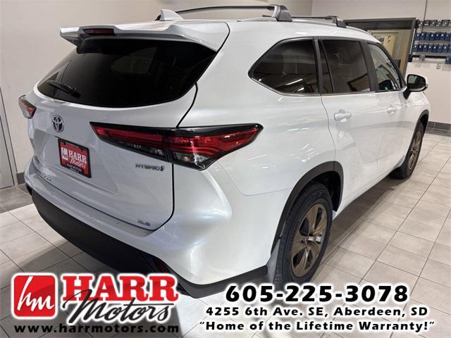 used 2023 Toyota Highlander Hybrid car, priced at $42,599