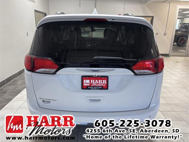 used 2020 Chrysler Pacifica car, priced at $21,999