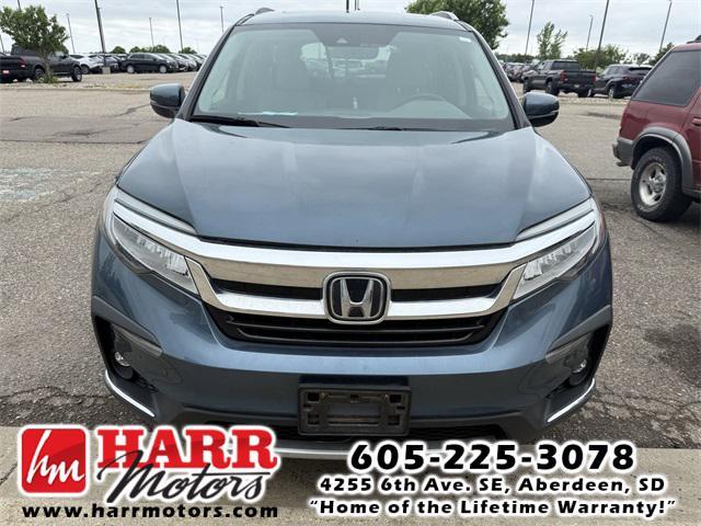 used 2022 Honda Pilot car, priced at $37,999