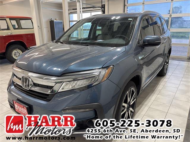 used 2022 Honda Pilot car, priced at $37,999