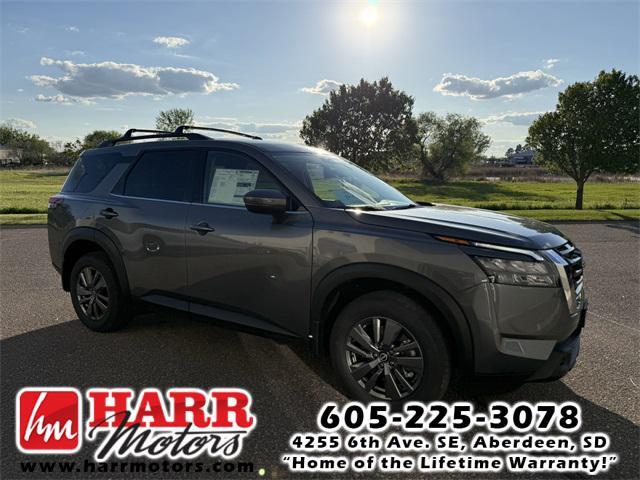 new 2025 Nissan Pathfinder car, priced at $40,775