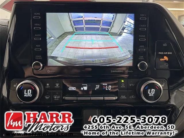 used 2020 Toyota Highlander car, priced at $29,628