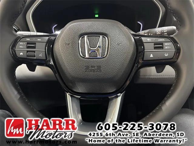 new 2025 Honda Pilot car, priced at $51,050